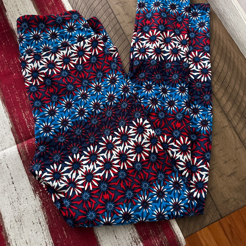 LuLaRoe Vibrant Red and Blue Leggings with Geometric Floral Design